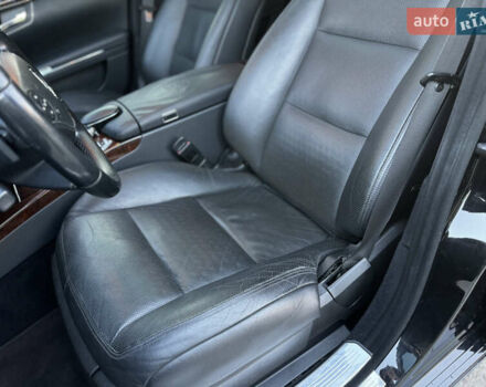 Черный Мерседес С Класс, объемом двигателя 3 л и пробегом 279 тыс. км за 18499 $, фото 43 на Automoto.ua