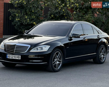 Черный Мерседес С Класс, объемом двигателя 3 л и пробегом 279 тыс. км за 18499 $, фото 5 на Automoto.ua