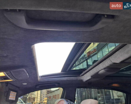 Черный Мерседес С Класс, объемом двигателя 5.5 л и пробегом 156 тыс. км за 22000 $, фото 42 на Automoto.ua