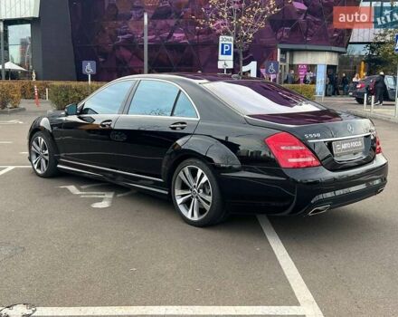 Черный Мерседес С Класс, объемом двигателя 5.46 л и пробегом 312 тыс. км за 19990 $, фото 4 на Automoto.ua