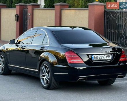 Черный Мерседес С Класс, объемом двигателя 3 л и пробегом 279 тыс. км за 18499 $, фото 22 на Automoto.ua