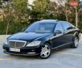 Черный Мерседес С Класс, объемом двигателя 5.5 л и пробегом 370 тыс. км за 13990 $, фото 1 на Automoto.ua
