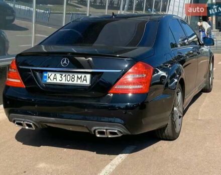 Черный Мерседес С Класс, объемом двигателя 5.5 л и пробегом 234 тыс. км за 15900 $, фото 10 на Automoto.ua