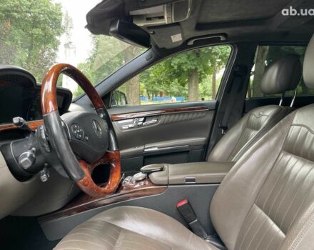 Черный Мерседес С Класс, объемом двигателя 5 л и пробегом 240 тыс. км за 13990 $, фото 21 на Automoto.ua