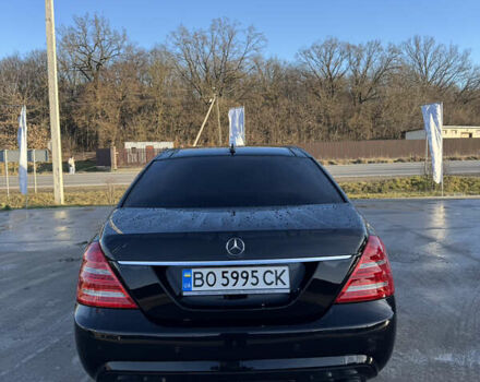 Черный Мерседес С Класс, объемом двигателя 3.5 л и пробегом 323 тыс. км за 18700 $, фото 6 на Automoto.ua