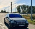 Чорний Мерседес С Клас, об'ємом двигуна 5.5 л та пробігом 270 тис. км за 22033 $, фото 1 на Automoto.ua