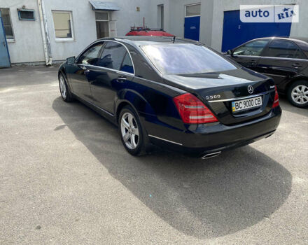 Черный Мерседес С Класс, объемом двигателя 5.46 л и пробегом 296 тыс. км за 17500 $, фото 9 на Automoto.ua