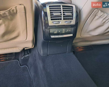 Черный Мерседес С Класс, объемом двигателя 5.5 л и пробегом 156 тыс. км за 22000 $, фото 36 на Automoto.ua