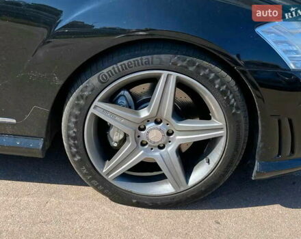 Черный Мерседес С Класс, объемом двигателя 5.5 л и пробегом 234 тыс. км за 15900 $, фото 5 на Automoto.ua