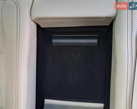 Черный Мерседес С Класс, объемом двигателя 5.5 л и пробегом 156 тыс. км за 22000 $, фото 39 на Automoto.ua