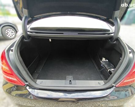 Черный Мерседес С Класс, объемом двигателя 5.5 л и пробегом 176 тыс. км за 15000 $, фото 8 на Automoto.ua