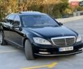 Черный Мерседес С Класс, объемом двигателя 5.5 л и пробегом 370 тыс. км за 13990 $, фото 4 на Automoto.ua