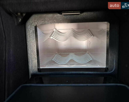 Черный Мерседес С Класс, объемом двигателя 5.5 л и пробегом 156 тыс. км за 22000 $, фото 40 на Automoto.ua