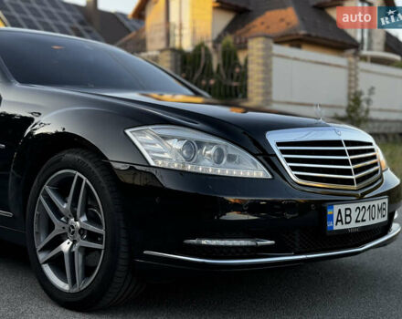 Черный Мерседес С Класс, объемом двигателя 3 л и пробегом 279 тыс. км за 18499 $, фото 3 на Automoto.ua