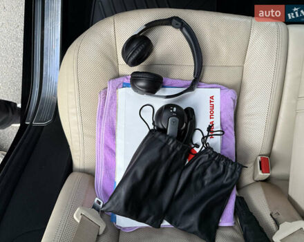 Чорний Мерседес С Клас, об'ємом двигуна 5.5 л та пробігом 213 тис. км за 17000 $, фото 22 на Automoto.ua