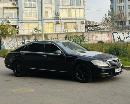 Чорний Мерседес С Клас, об'ємом двигуна 2.99 л та пробігом 220 тис. км за 6900 $, фото 5 на Automoto.ua