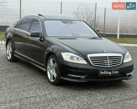 Чорний Мерседес С Клас, об'ємом двигуна 5.5 л та пробігом 310 тис. км за 14999 $, фото 12 на Automoto.ua