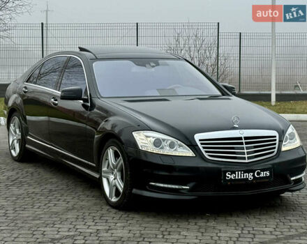 Чорний Мерседес С Клас, об'ємом двигуна 5.5 л та пробігом 310 тис. км за 14999 $, фото 11 на Automoto.ua