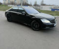 Чорний Мерседес С Клас, об'ємом двигуна 5.5 л та пробігом 213 тис. км за 17000 $, фото 2 на Automoto.ua
