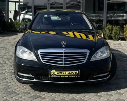 Чорний Мерседес С Клас, об'ємом двигуна 3 л та пробігом 455 тис. км за 16550 $, фото 1 на Automoto.ua