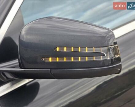 Чорний Мерседес С Клас, об'ємом двигуна 5.5 л та пробігом 212 тис. км за 14900 $, фото 43 на Automoto.ua