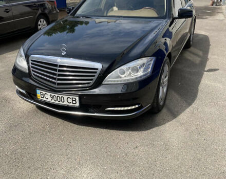 Черный Мерседес С Класс, объемом двигателя 5.46 л и пробегом 296 тыс. км за 17500 $, фото 7 на Automoto.ua