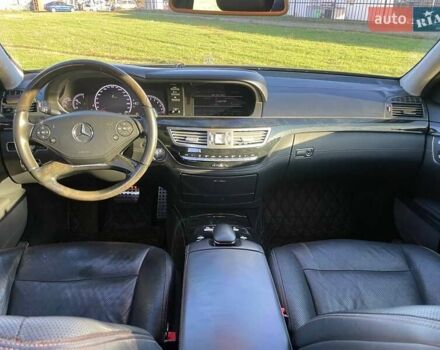 Мерседес С Класс 2010 в Киеве на Automoto.ua Черный Мерседес С Класс, объемом двигателя 5.5 л и пробегом 220 тыс. км за 17700 $, фото 43 на Automoto.ua