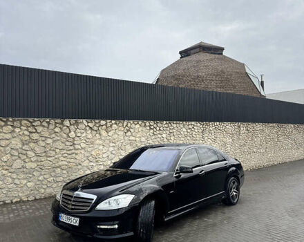 Черный Мерседес С Класс, объемом двигателя 3.5 л и пробегом 323 тыс. км за 18700 $, фото 3 на Automoto.ua