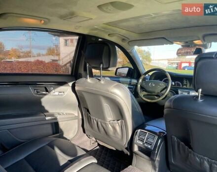 Мерседес С Класс 2010 в Киеве на Automoto.ua Черный Мерседес С Класс, объемом двигателя 5.5 л и пробегом 220 тыс. км за 17700 $, фото 49 на Automoto.ua