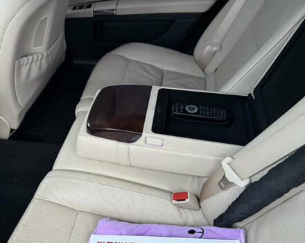 Чорний Мерседес С Клас, об'ємом двигуна 5.5 л та пробігом 213 тис. км за 17000 $, фото 21 на Automoto.ua