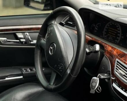 Черный Мерседес С Класс, объемом двигателя 2.99 л и пробегом 496 тыс. км за 16999 $, фото 11 на Automoto.ua