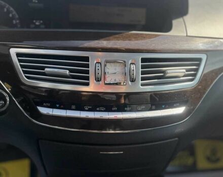 Чорний Мерседес С Клас, об'ємом двигуна 3 л та пробігом 455 тис. км за 16550 $, фото 15 на Automoto.ua