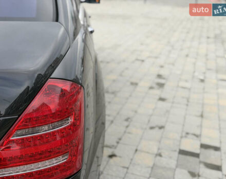 Чорний Мерседес С Клас, об'ємом двигуна 5 л та пробігом 242 тис. км за 12900 $, фото 9 на Automoto.ua