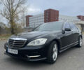 Черный Мерседес С Класс, объемом двигателя 5.46 л и пробегом 275 тыс. км за 20700 $, фото 2 на Automoto.ua