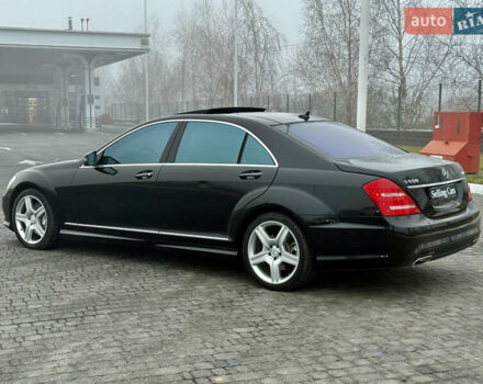 Чорний Мерседес С Клас, об'ємом двигуна 5.5 л та пробігом 310 тис. км за 14999 $, фото 35 на Automoto.ua