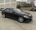 Черный Мерседес С Класс, объемом двигателя 5.5 л и пробегом 299 тыс. км за 11999 $, фото 1 на Automoto.ua