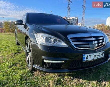 Мерседес С Класс 2010 в Киеве на Automoto.ua Черный Мерседес С Класс, объемом двигателя 5.5 л и пробегом 220 тыс. км за 17700 $, фото 12 на Automoto.ua