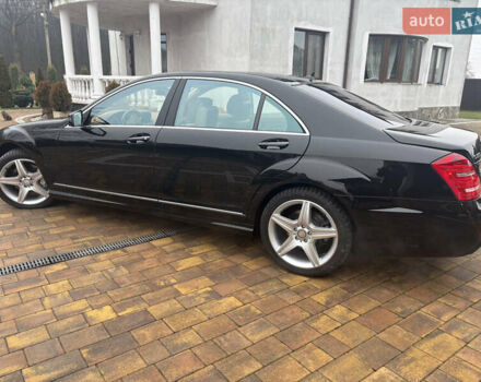 Чорний Мерседес С Клас, об'ємом двигуна 5.46 л та пробігом 70 тис. км за 30000 $, фото 6 на Automoto.ua