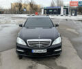 Черный Мерседес С Класс, объемом двигателя 5.5 л и пробегом 238 тыс. км за 15500 $, фото 1 на Automoto.ua