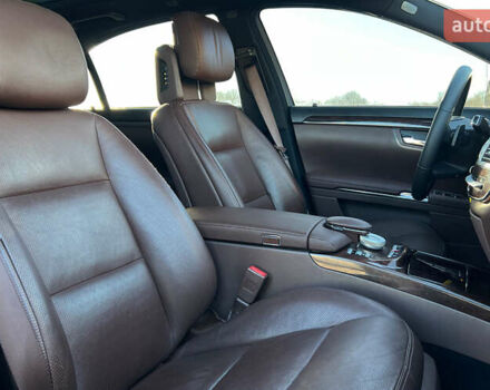 Черный Мерседес С Класс, объемом двигателя 5.46 л и пробегом 262 тыс. км за 14999 $, фото 22 на Automoto.ua