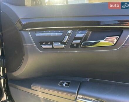 Мерседес С Класс 2010 в Киеве на Automoto.ua Черный Мерседес С Класс, объемом двигателя 5.5 л и пробегом 220 тыс. км за 17700 $, фото 53 на Automoto.ua