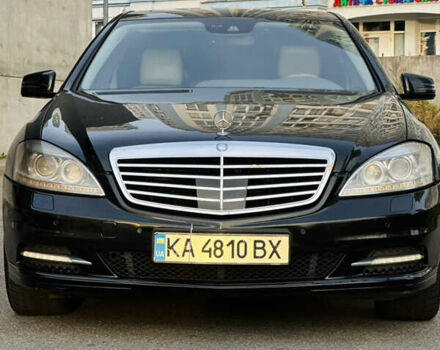 Чорний Мерседес С Клас, об'ємом двигуна 2.99 л та пробігом 220 тис. км за 6900 $, фото 2 на Automoto.ua