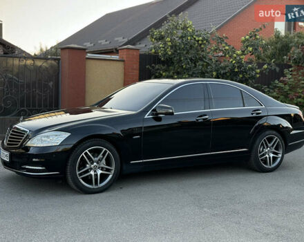 Черный Мерседес С Класс, объемом двигателя 3 л и пробегом 279 тыс. км за 18499 $, фото 14 на Automoto.ua