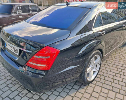 Черный Мерседес С Класс, объемом двигателя 5.5 л и пробегом 156 тыс. км за 22000 $, фото 9 на Automoto.ua