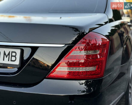 Черный Мерседес С Класс, объемом двигателя 3 л и пробегом 279 тыс. км за 18499 $, фото 27 на Automoto.ua