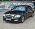 Черный Мерседес С Класс, объемом двигателя 5.5 л и пробегом 176 тыс. км за 15000 $, фото 1 на Automoto.ua