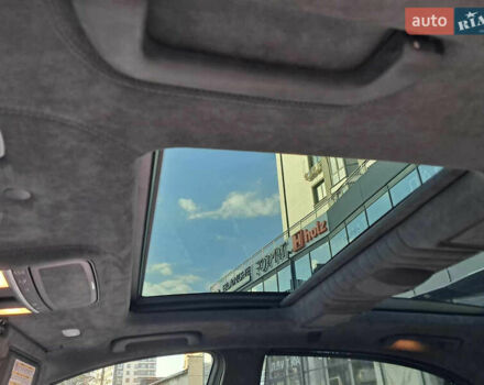 Черный Мерседес С Класс, объемом двигателя 5.5 л и пробегом 156 тыс. км за 22000 $, фото 43 на Automoto.ua