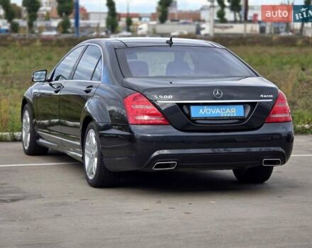 Чорний Мерседес С Клас, об'ємом двигуна 5.5 л та пробігом 212 тис. км за 14900 $, фото 5 на Automoto.ua