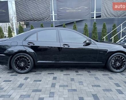 Черный Мерседес С Класс, объемом двигателя 3 л и пробегом 279 тыс. км за 17700 $, фото 5 на Automoto.ua