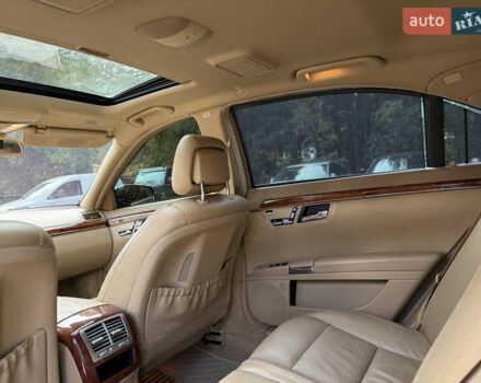 Чорний Мерседес С Клас, об'ємом двигуна 3 л та пробігом 337 тис. км за 19900 $, фото 39 на Automoto.ua